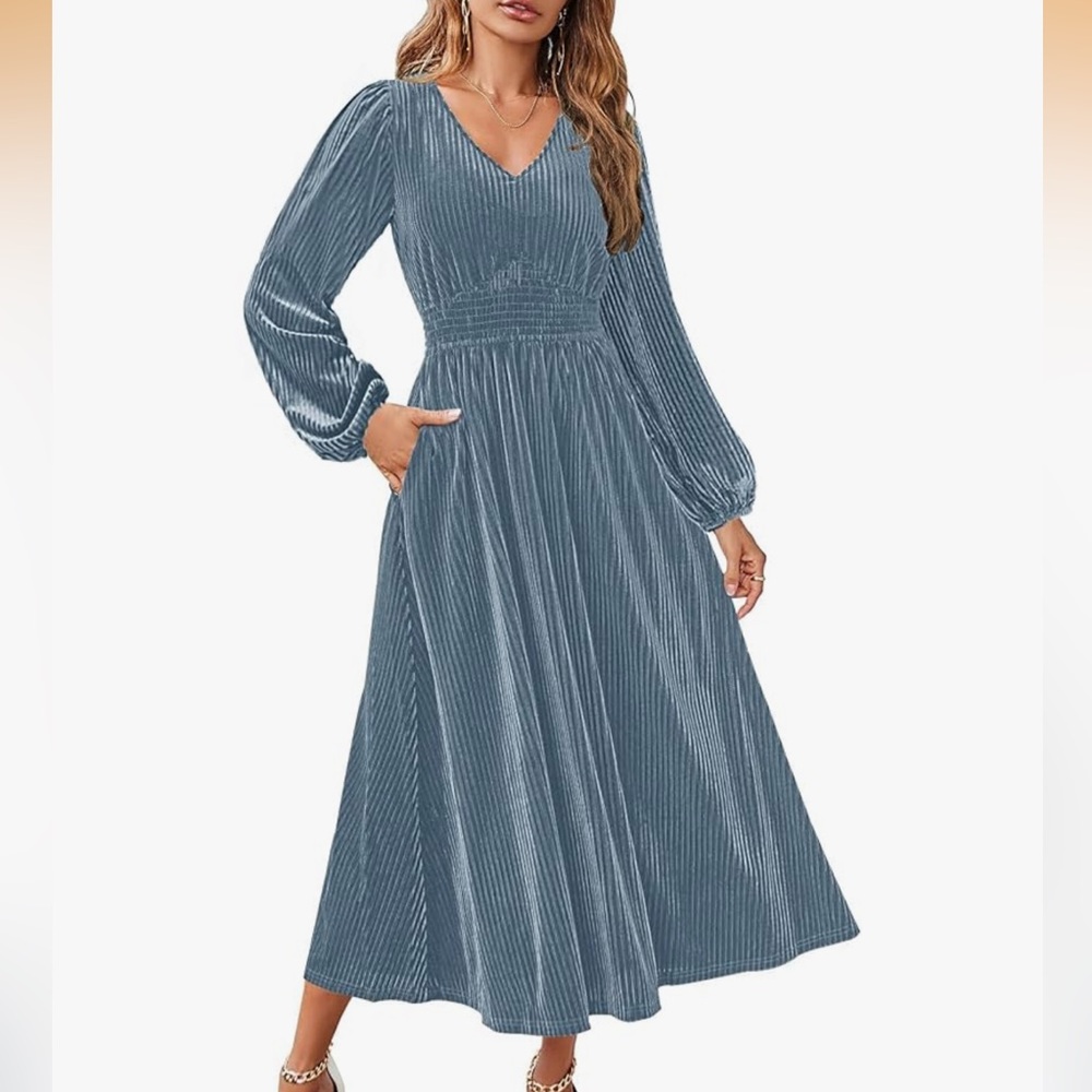 Zesica Blue Velvet V-Neck Midi Dress
